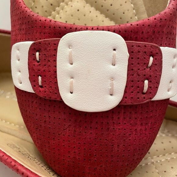 Rose Red Textured Flats with White Trim by Michaela Size 40 - Picture 3 of 8